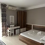 Hotel Niagara 3*