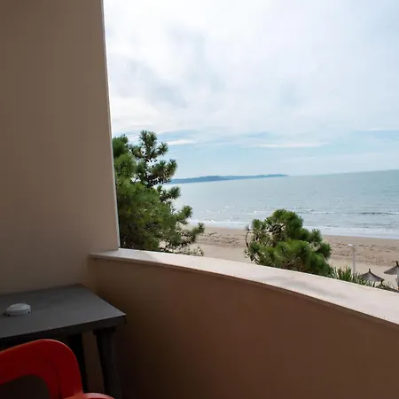 Niagara Hotel 3*