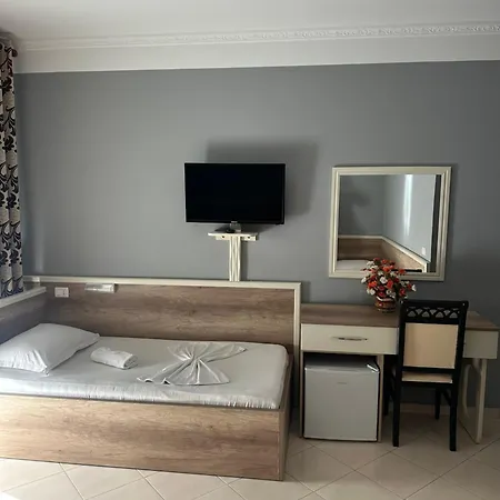 Niagara 3* Durrës